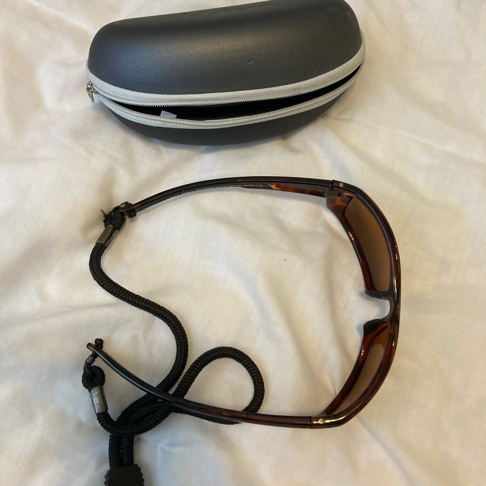 Polarized fishing Angler Eyes sunglasses with strap with LLBEAN case